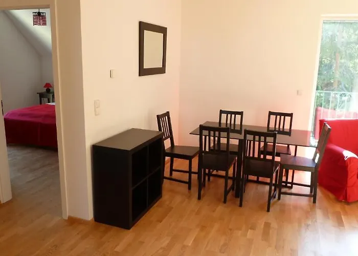 Spacious Penthouse Vindobona, Panorama View To Danube River & Vineyard *